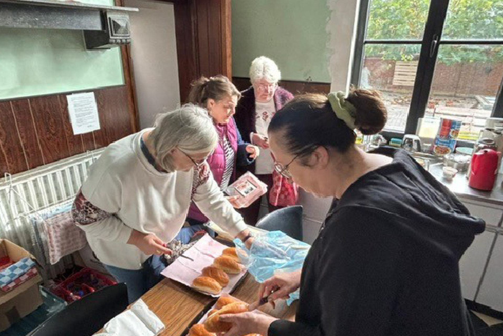 Vrouwennet de warmste week de knop warme wandelingen claire selis bedrag copy 2