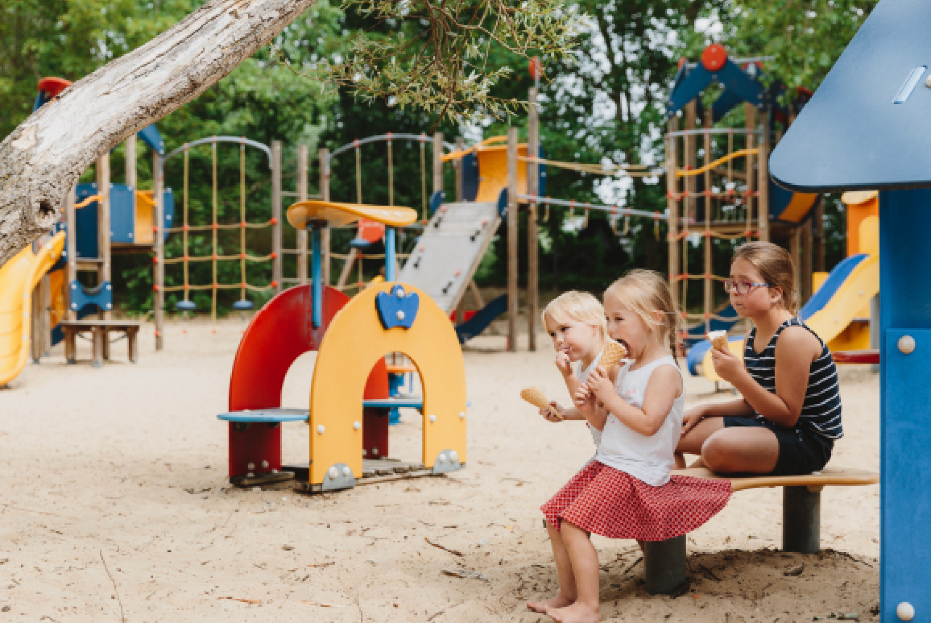 Vrouwennet Ter Helme reis grootouders Oostduinkerke zee markant3